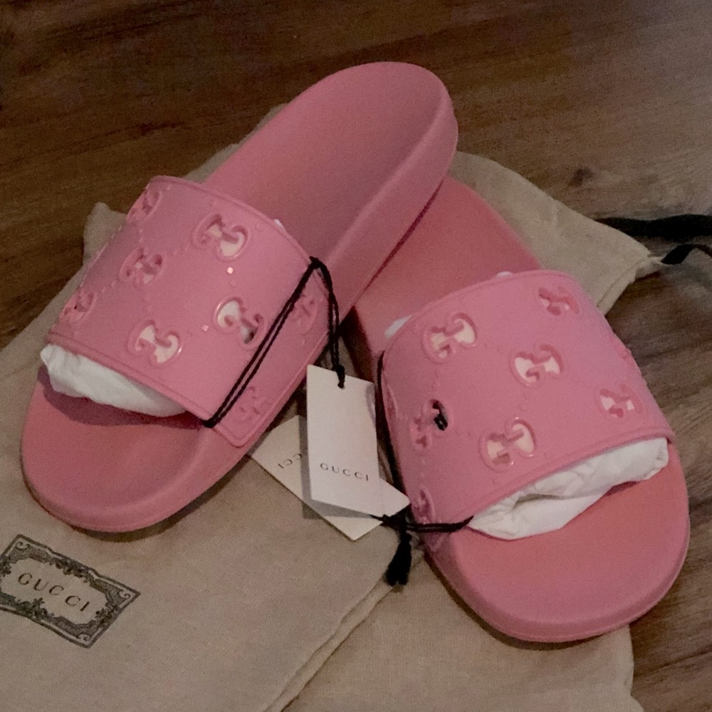 NWT Pink Gucci slides